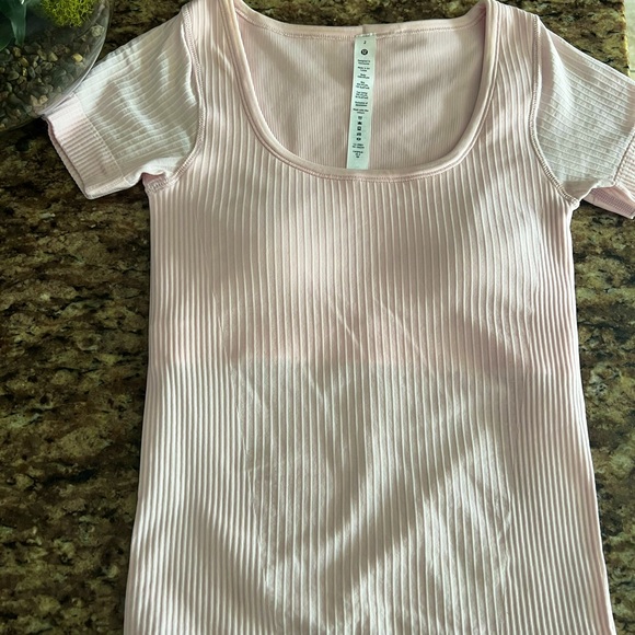 Ebb to Street Short Sleeve Shirt- Strawberry Milkshake - Picture 3 of 4